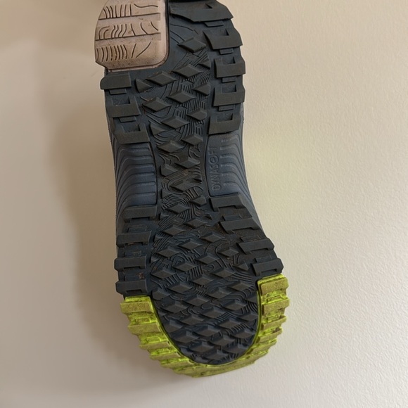 New Balance Shando (Women’s) Trail Runners - Picture 5 of 5